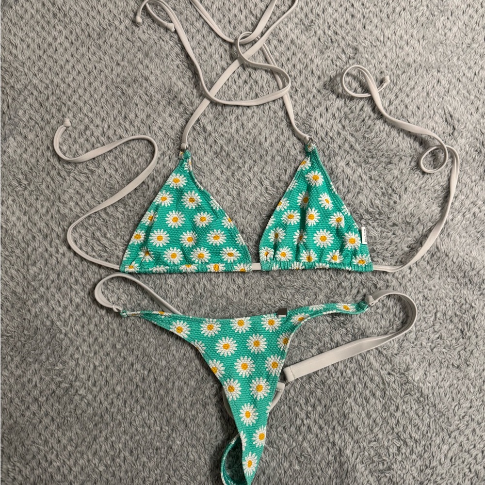 Wicked Weasel Green Daisy Print Bikini Set